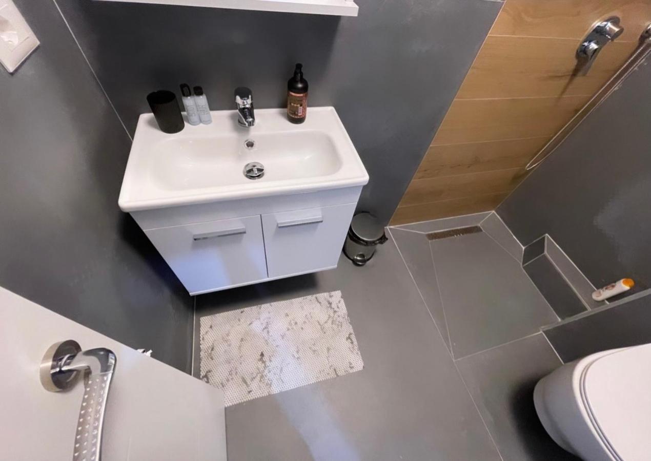 Tirana Sunshine Apartment المظهر الخارجي الصورة